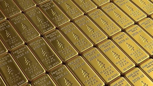 What to Consider Before Buying a Gold Investment